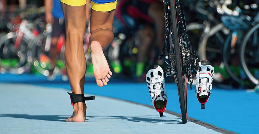 lesoes de transicao no triatlo estrategias de prevencao explorar as lesoes que podem ocorrer durante as transicoes entre as modalidades do triatlo e fornecer estrategias para prevenir essas lesoes